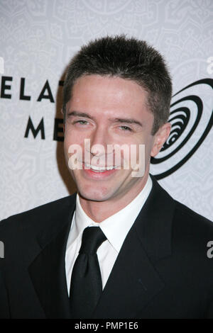 01/16/2010 Topher Grace 'l'Art de l'Élysée 3e gala de bienfaisance de cravate noire' @ 9900 Wilshire Blvd, Los Angeles Photo de Kuroda Ima / HNW / Picturelux 31448 Numéro de référence de dossier 046HNW pour un usage éditorial uniquement - Tous droits réservés Banque D'Images