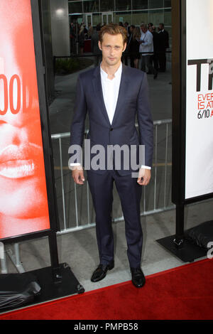 Alexander Skarsgard au Los Angeles Premiere pour la cinquième saison de la série de HBO 'True Blood'. Tenue à l'arrivée de Cinerama Dome d'Hollywood, CA, le 30 mai 2012. Photo par : R.Anthony / PictureLux Banque D'Images