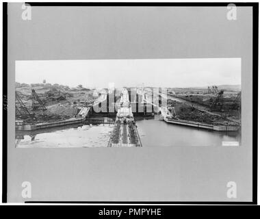 Vue d'ensemble des écluses de Gatun, Canal de Panama Banque D'Images