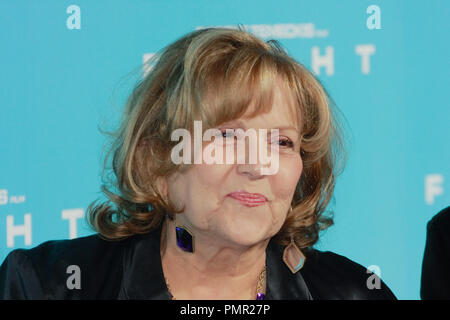 Brenda Vaccaro lors de la première de Paramount Pictures' 'vol'. Arrivants tenue au cinéma Arclight à Hollywood, CA, le 23 octobre 2012. Photo par Joe Martinez / PictureLux Banque D'Images