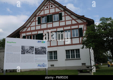 125 Jahre EPI : Die schweizerische Epilepsie-Stiftung hat Grund zum Feiern. Seit ihrer Gründung 1886 hat sich die "Anstalt" zu einem modernen Kompetenz Banque D'Images