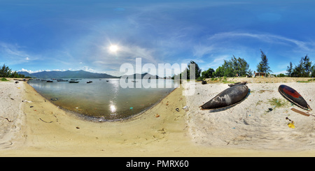 Vue panoramique à 360° de Une tour Lagoon, Lang Co ville, province de Thua Thien-Hue