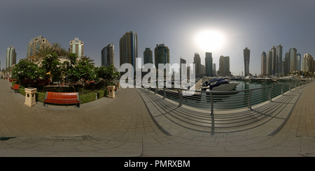 Vue panoramique à 360° de La passerelle de la Marina de Dubaï
