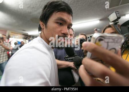Manny Pacquiao assiste à sa séance d'entraînement à des médias de Sport Boxe carte sauvage le 28 novembre 2012 à Los Angeles, Californie. L'entraînement est en préparation de la prochaine Pacquiao lutte contre Juan Manuel Marquez des inamita "le 8 décembre 2012 à la MGM Grand Garden Arena de Las Vegas. (Photo par John / Salangsang PictureLux / RPAC) Banque D'Images