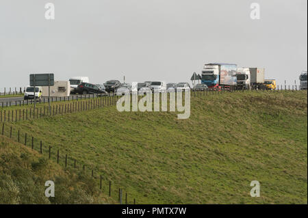 A66 Stainmore Cumbria, Mer 19 Septembre 2018 - Ali tempête provoquant une interruption de voyage. Une voiture et caravane a été soufflé sur le blocage de l'A66 nr Stainmore Cafe en Cumbria, WittWooPhoto Crédit/Alamy Live News Banque D'Images