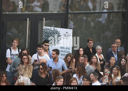 Milan, Italie - 19 septembre 2018 Semaine de la mode : atmosphère avant que l'Alberta Ferretti fashion show. Credit : Alberto Grosescu/Alamy Live News Banque D'Images