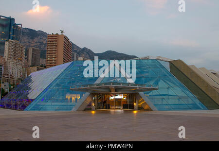 Monaco, Monte Carlo - le 19 septembre 2018 : Le Grimaldi Forum présente l'ordre du jour de l'événement culturel 2018/2019 à la presse. Exposition, Ausstellung, Foire, à l'immeuble, dans le monde d'utilisation | Banque D'Images