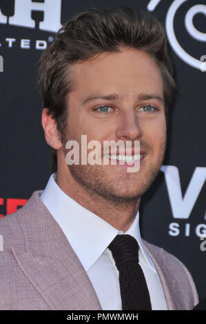 Armie Hammer à Disney's 'The Lone Ranger' Première mondiale tiendra à Disney California Adventure à Anaheim, CA. L'événement a eu lieu le samedi 22 juin 2013. Photo par PictureLux RPAC RPAC / Référence de dossier 31999 185 RPAC01 pour un usage éditorial uniquement - Tous droits réservés Banque D'Images