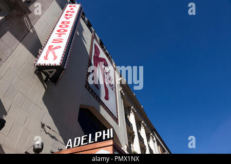 La comédie musicale "Kinky Boots' à l'Adelphi Theatre, The Strand, London, UK. Banque D'Images