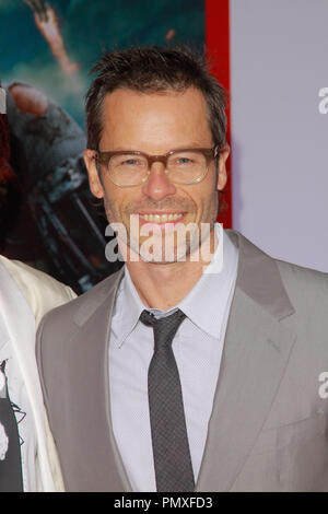 Guy Pearce à l'occasion du lancement mondial de Marvel's 'Iron Man 3'. Arrivants tenue à El Capitan Theatre à Hollywood, CA, 24 avril 2013. Photo par Joe Martinez / PictureLux Banque D'Images