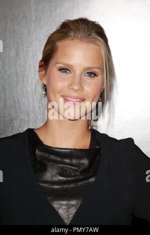 Claire Holt à la première mondiale du film "District insidieux : Chapitre 2'. Arrivants tenue à Universal CityWalk à Universal City, CA, le 10 septembre 2013. Photo par Joe Martinez / PictureLux Banque D'Images