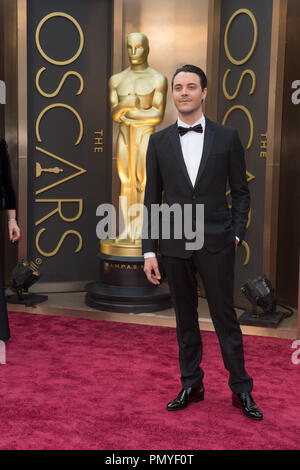 Jack Huston arrive pour la diffusion de l'ABC en direct 86e Oscars® au Théâtre Dolby®, le 2 mars 2014 à Hollywood, CA. Référence de fichier #  32268 042 pour un usage éditorial uniquement - Tous droits réservés Banque D'Images