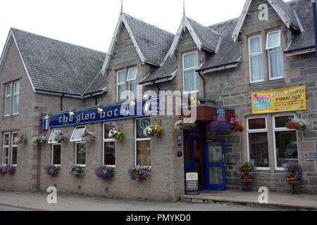 L'hôtel Glen à Newtonmore, Speyside, Parc National de Cairngorms, Highlands, Ecosse, Royaume-Uni. Banque D'Images