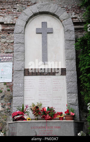 L'Italie, Piémont, Turin, lieu de culte à la grande équipe de football de Turin, la Basilique de Superga. Banque D'Images