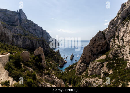 Vue aérienne de majestic calanque de Sugiton, Marseille, France Banque D'Images