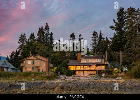 Les maisons du littoral, , Union Bay, British Columbia, Canada Banque D'Images