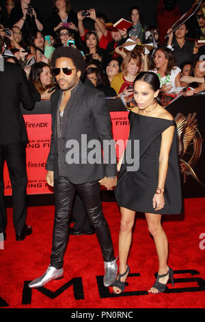 Lenny Kravitz et Zoe Kravitz à l'US Première de Lionsgate's 'The Hunger Games : Catching Fire'. Arrivants tenue au Nokia Theatre LA Vivre à Los Angeles, CA, le 18 novembre 2013. Photo par Joe Martinez / PictureLux Banque D'Images