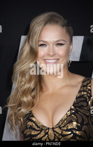 Ronda Rousey 08/11/2014 Le Los Angeles Premiere de 'The Expendables 3' qui s'est tenue au Théâtre chinois de Grauman à Hollywood, CA Photo par Izumi Hasegawa / / PictureLux HNW Banque D'Images