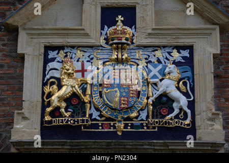 Armoiries du roi Charles Ier d'Angleterre et d'Écosse, Kings Manor University of York, Angleterre, Royaume-Uni. Banque D'Images