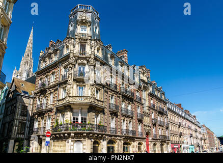 Bâtiment typique dans le centre-ville de Rouen, France Banque D'Images