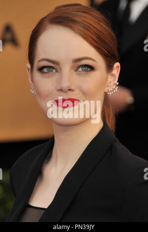Emma Stone lors de la 21e assemblée annuelle des Screen Actors Guild Awards tenue au Shrine Auditorium à Los Angeles, CA le dimanche, Janvier 25, 2015. Photo de RPAC PictureLux / RPAC. Référence #  32547 Fichier 114RPAC01 pour un usage éditorial uniquement - Tous droits réservés Banque D'Images