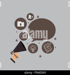 Télévision design business concept Illustration vectorielle de l'espace copie du modèle de texte pour site isolé Ad esp 3D isométrique. Human Hand Holding Megaphone Talki Illustration de Vecteur