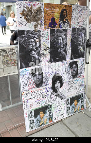 L'Apollo Theatre est titulaire d'un mémorial d'Aretha Franklin à Harlem en vedette : Aretha Franklin Où : New York City, New York, United States Quand : 19 août 2018 Credit : Marla Hernandez/WENN Banque D'Images