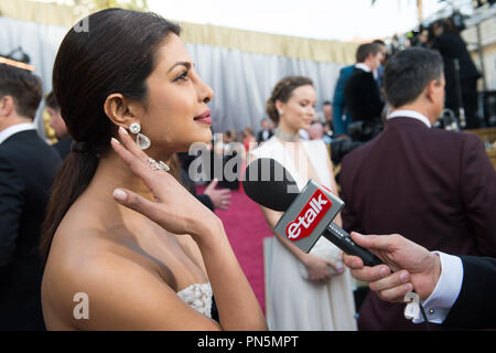 Priyanka Chopra arrive à la 88e cérémonie des Oscars® au Dolby® Theatre à Hollywood, CA le Dimanche, Février 28, 2016. Référence #  32854 Fichier 292THA pour un usage éditorial uniquement - Tous droits réservés Banque D'Images