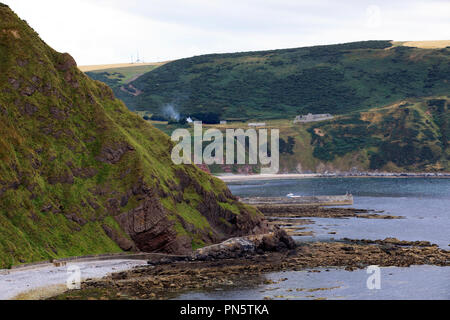 La côte près de Crovie village, Banff, en Écosse, Highlands, Royaume-Uni Banque D'Images