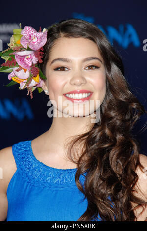 Auli'je Cravalho à l'AFI Fest 2016 Première mondiale de Disney's 'Moana' tenue à l'Théâtre chinois de Grauman à Hollywood, CA, le 14 novembre 2016. Photo par Joseph Martinez / PictureLux Banque D'Images