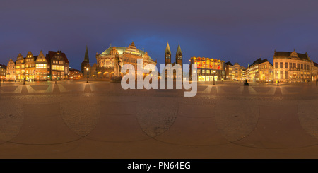 Vue panoramique à 360° de Place du vieux marché et st. 'Petri Dom' cathédrale de Brême