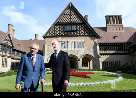 Potsdam, Allemagne. Sep 20, 2018. Le Président tchèque Milos Zeman, gauche, répond à Brandebourg Ministre Président Dietmar Woidtke Château Cecilienhof à Potsdam (où la Conférence a eu lieu à l'été 1945 après la Seconde Guerre mondiale) à Potsdam (Allemagne), le Jeudi, Septembre 20, 2018. Credit : Ondrej Deml/CTK Photo/Alamy Live News Banque D'Images