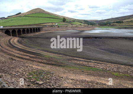 Réservoir Woodhead en sécheresse près de Glossop, Royaume-Uni Banque D'Images