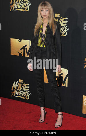 Gigi Hadid au MTV Movie Awards 2016 s'est tenue à la Warner Bros Studios de Burbank, Ca le samedi 9 avril 2016. Photo par PictureLux RPAC RPAC / Référence de dossier 32881 012RPAC01 pour un usage éditorial uniquement - Tous droits réservés Banque D'Images