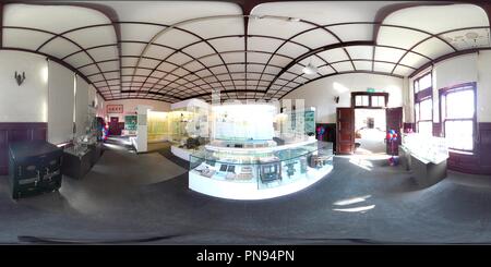 Vue panoramique à 360° de Exposition "de l'histoire de l'université : histoire de Taïwan Province College of Engineering' dans NCKU Museum (partie 1)