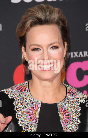 Melora Hardin à la première de Disney Pixars/'Coco' tenue à El Capitan Theatre à Hollywood, CA, 8 novembre 2017. Photo par Joseph Martinez / PictureLux Banque D'Images