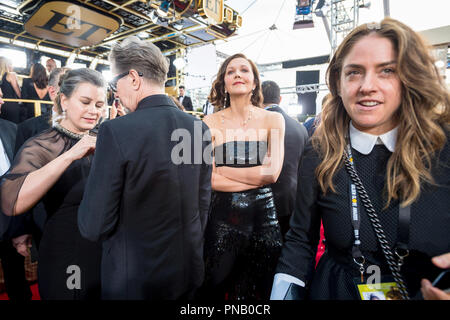 Nommé pour la MEILLEURE PERFORMANCE PAR UNE ACTRICE DANS UNE SÉRIE TÉLÉVISÉE - Drame pour son rôle dans 'La Deuce,' l'actrice Maggie Gyllenhaal assiste à la 75e Assemblée Golden Globe Awards au Beverly Hilton de Los Angeles, CA le dimanche, Janvier 7, 2018. Banque D'Images