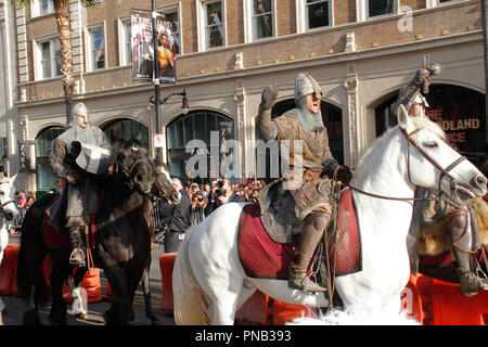 Atmosphère à la première mondiale de Warner Bros' 'Le Roi Arthur : Légende de l'Épée" tenue à l'Théâtre chinois de Grauman à Hollywood, CA, le 8 mai 2017. Photo par Joseph Martinez / PictureLux Banque D'Images