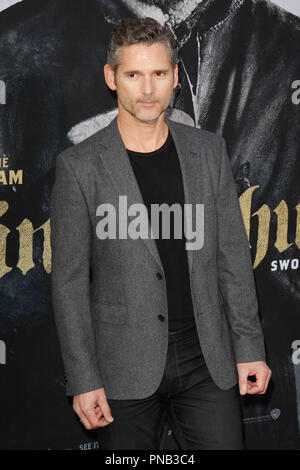 Eric Bana lors de la première mondiale de Warner Bros' 'Le Roi Arthur : Légende de l'Épée" tenue à l'Théâtre chinois de Grauman à Hollywood, CA, le 8 mai 2017. Photo par Joseph Martinez / PictureLux Banque D'Images