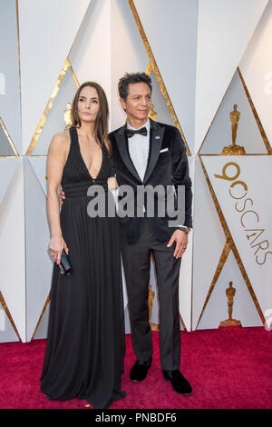 Talisa Soto et Benjamin Bratt arrivent sur le tapis rouge de la 90e cérémonie des Oscars® au Dolby® Theatre à Hollywood, CA le dimanche, Mars 4, 2018. Référence #  33546 Fichier 202PLX pour un usage éditorial uniquement - Tous droits réservés Banque D'Images