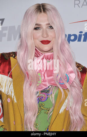 Kesha au iHeartRadio KIISFM Jingle Ball 2017 s'est tenue au Forum à Inglewood, CA le Vendredi, Décembre 1, 2017. Photo de RPAC/PictureLux 33484 Numéro de référence de dossier 037RPAC01 pour un usage éditorial uniquement - Tous droits réservés Banque D'Images