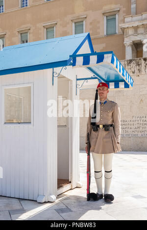 Athènes, Grèce - le 6 juin 2018 : La garde du Parlement grec à Athènes Banque D'Images