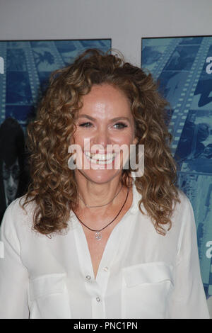 Amy Brenneman 09/26/2017 Le Los Angeles Première de film documentaire de HBO 'Spielberg' tenue au Paramount Studios à Hollywood, CA Photo par Izumi Hasegawa / / PictureLux HNW Banque D'Images