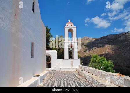 L'église de l'Archange Michael à Megalo Chorio sur l'île grecque de Tilos. Banque D'Images