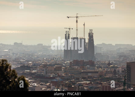 Vue de dessus de l'horizon de la ville de Barcelone de jour, Espagne Banque D'Images