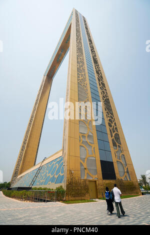 Le cadre de Dubaï , une nouvelle attraction touristique avec une forte concentration de vue, c'est-à DUBAÏ, ÉMIRATS ARABES UNIS, Émirats Arabes Unis Banque D'Images