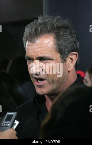 Mel Gibson à la première de Warner Bros Pictures "Edge Of Darkness". Arrivants tenue au Grauman's Chinese Theatre à Hollywood, CA., 26 janvier 2010. Photo par : Richard Chavez / PictureLux GibsonMel de référence de dossier26 012610PLX pour un usage éditorial uniquement - Tous droits réservés Banque D'Images