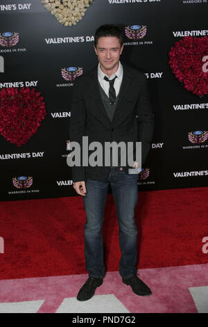 Topher Grace au Los Angeles Première mondiale de New Line Cinema's 'Valentine's Day'. Arrivants tenue au Grauman's Chinese Theatre à Hollywood, CA. Le 8 février 2010. Photo par : Richard Chavez / PictureLux GraceTopher #  de référence de fichier2 020810RAC pour un usage éditorial uniquement - Tous droits réservés Banque D'Images