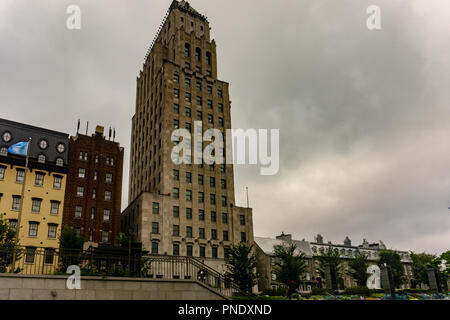 Bâtiment historique : tour de ville de Québec où le Premier ministre du Québec vit. Banque D'Images