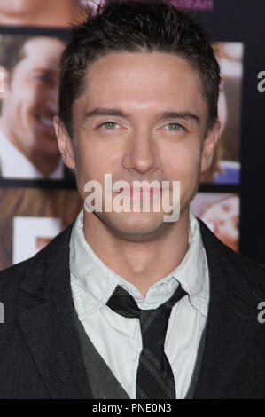 Topher Grace au Los Angeles Première mondiale de Saint-valentin tenue à l'Grauman's Chinese Theatre à Hollywood, CA le lundi, 8 février 2010. Photo par Pedro Ulayan 1568 Photo Pacific Rim de référence de dossier de presse TopherGrace 01 20810RPAC pour un usage éditorial uniquement - Tous droits réservés Banque D'Images